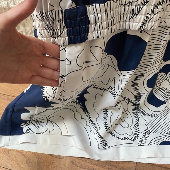 DVF stylish silk summer dress! - Picture 3 of 8